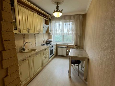 квартира за адресою Вадима Жукова вул. (Бєляєва), 10