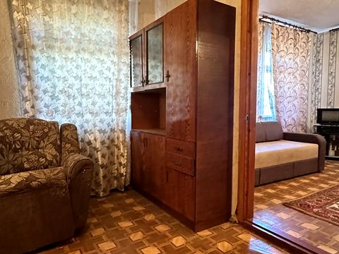 будинок за адресою Гулака-Артемовського, 18