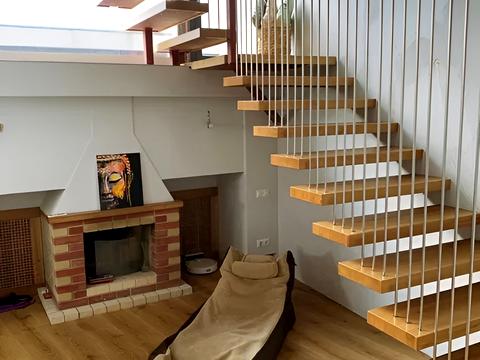 квартира за адресою Дніпровська набережна вул., 19