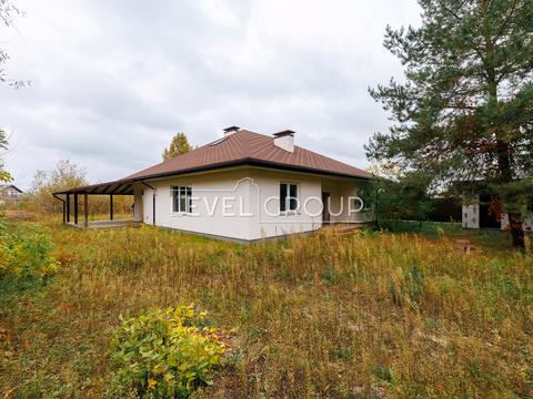 будинок за адресою с. Новосілки, Садова вул.
