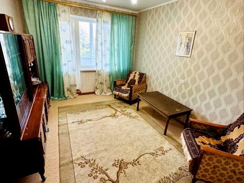 квартира за адресою Довженка вул., 3