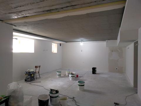 коммерческая по адресу Першетравнева, 45