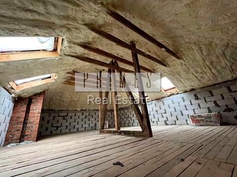 будинок за адресою центральна