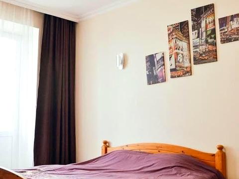 квартира за адресою Гайдамацька вул. (Марфи Струтинської), 2а