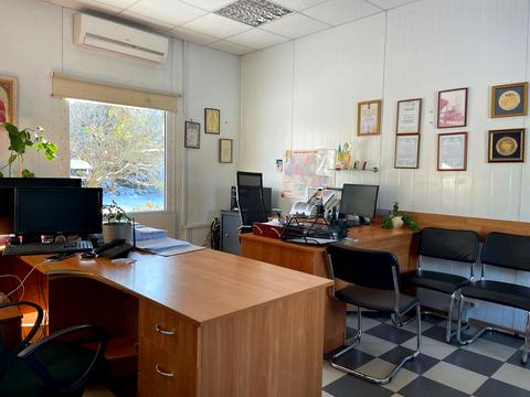 комерційна за адресою с-ще. Богданівці, Масівецьке шосе, 4