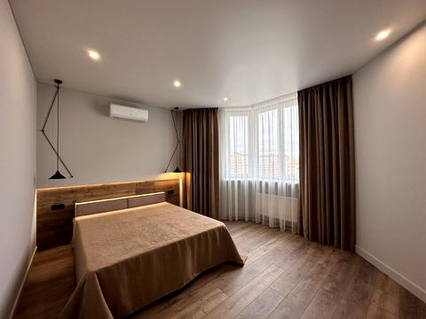 квартира по адресу Молодіжна ул., 5