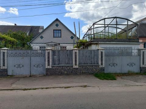 будинок за адресою Василя Симоненка вул., 57