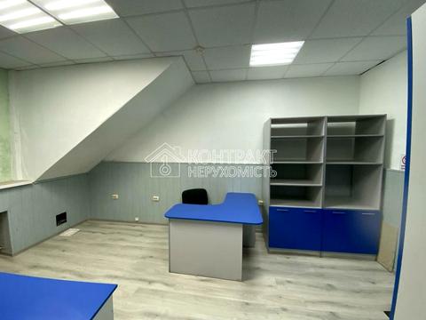 комерційна за адресою Космічна вул., 26