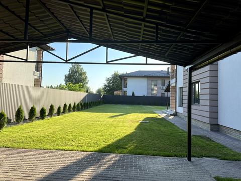 будинок за адресою с. Петропавлівське (Петровське), Вишнева