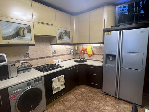 квартира за адресою Академіка Сахарова вул., 38
