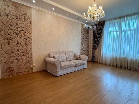 квартира за адресою Андрія Верхогляда вул. (Михайла Драгомирова), 20