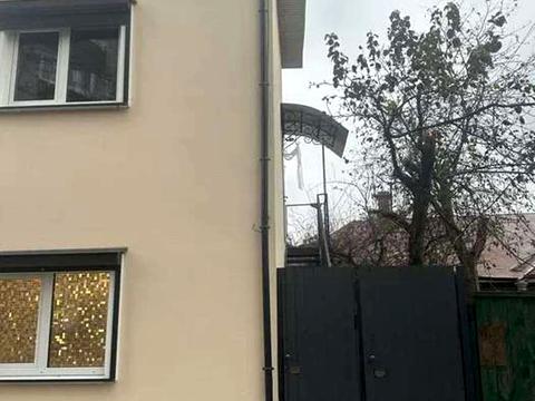 квартира за адресою Київ, Гетьманська вул. (Майкопська), 23