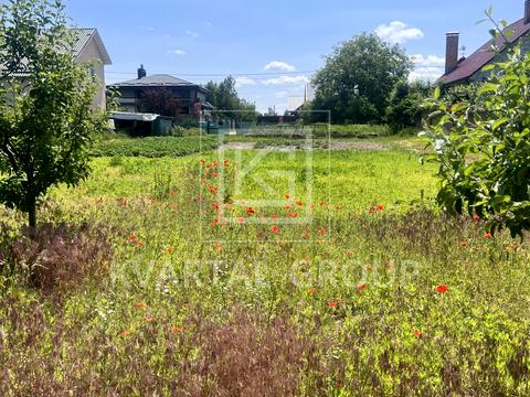 участок по адресу Травнева