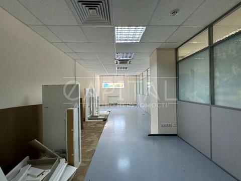 комерційна за адресою Михайла Котельникова вул., 4