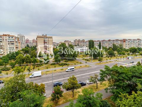 квартира за адресою Сержа Лифаря вул. (Олександра Сабурова), 17