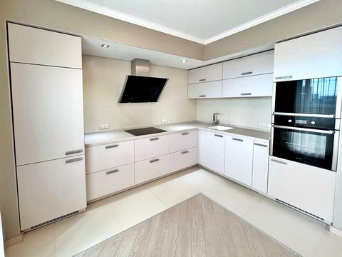 квартира за адресою Любомира Гузара просп. (Космонавта Комарова), 26