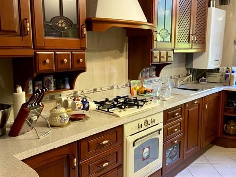 квартира за адресою Отрадна вул., 12