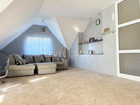 будинок за адресою Богатирська вул., 30а