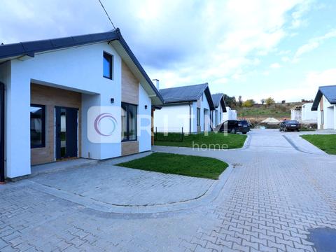 дом по адресу Івасюка