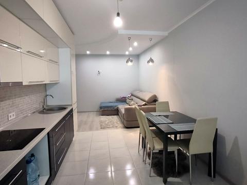 квартира за адресою Лазурна вул., 5