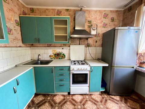 квартира за адресою Молоді просп., 11