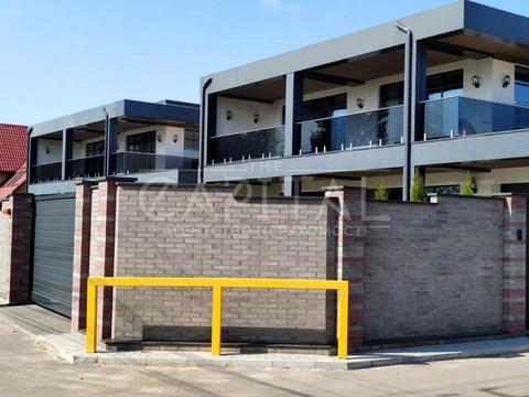 будинок за адресою Богатирська вул., 29а