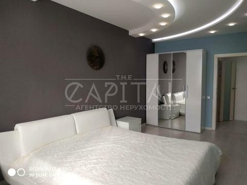 квартира за адресою Авіаконструктора Ігоря Сікорського вул. (Танкова), 1