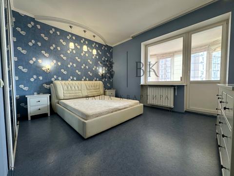 квартира за адресою Володимира Івасюка просп. (Героїв Сталінграду), 6