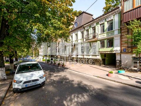 коммерческая по адресу Александра Конисского ул., 32а