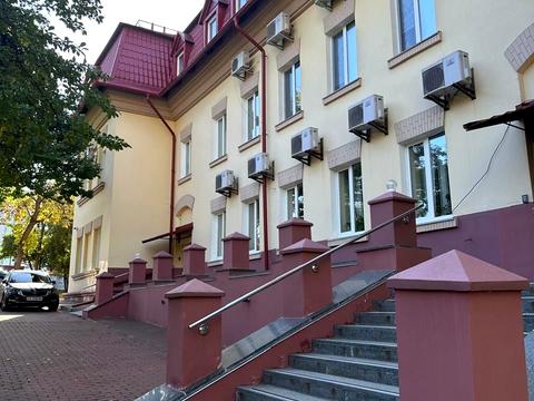 комерційна за адресою Стратегічне шосе (Науки), 16