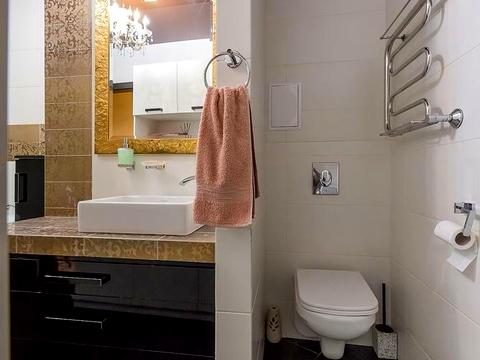квартира за адресою Дніпровська набережна вул., 19