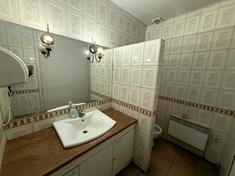 комерційна за адресою Робоча вул., 97