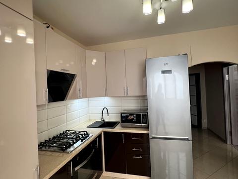 квартира по адресу Учительская ул., 3б