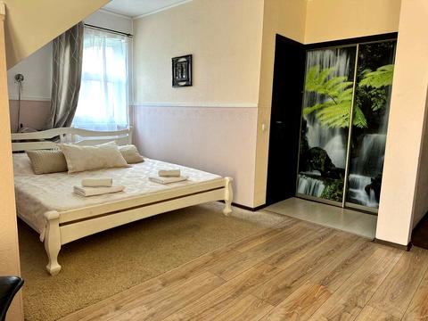 будинок за адресою Провулок піонерських таборів, 4