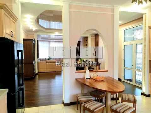 будинок за адресою Петра Дорошенка вул., 54