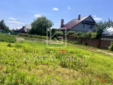 участок по адресу Травнева