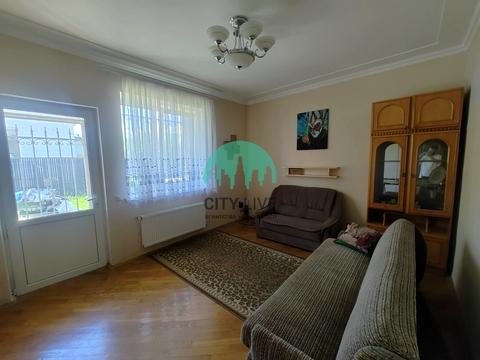 будинок за адресою нова