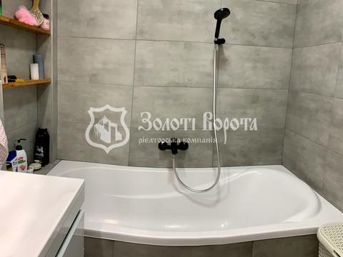 квартира за адресою Ревуцького вул., 54