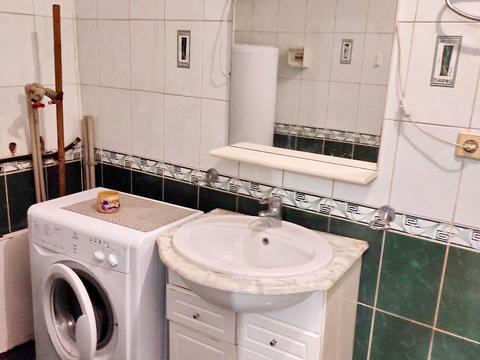 будинок за адресою Святошинська вул.