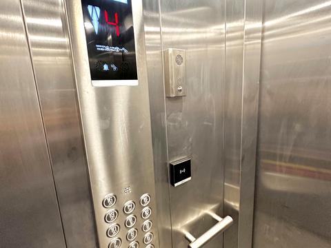 квартира за адресою Драгоманова вул., 40-Б