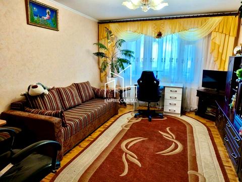 квартира за адресою Кирила Студинського вул., 5