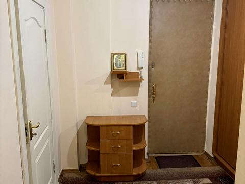квартира за адресою Олександра Довженка вул., 8