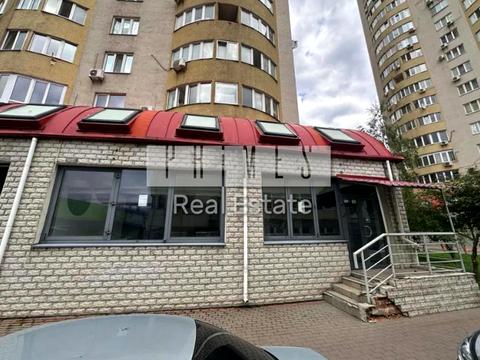 коммерческая по адресу Днепровская набережная ул., 19