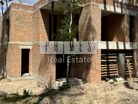 будинок за адресою Анни Ярославни вул.