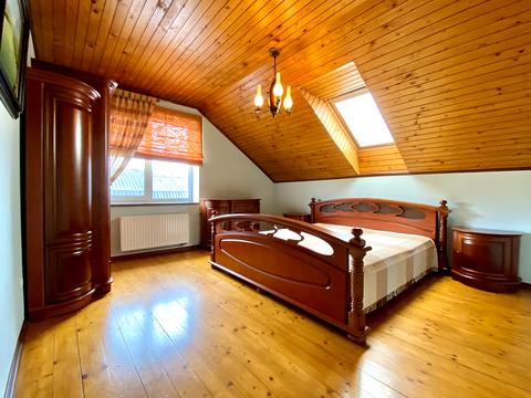 будинок за адресою Героїв Небесної Сотні, 28