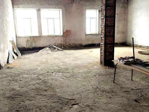 комерційна за адресою Заводська вул., 19а