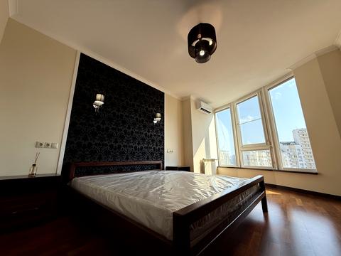 квартира по адресу Днепровская набережная ул., 19