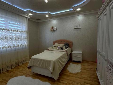будинок за адресою Народна