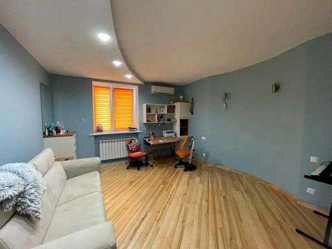 квартира по адресу Артековская ул., 12