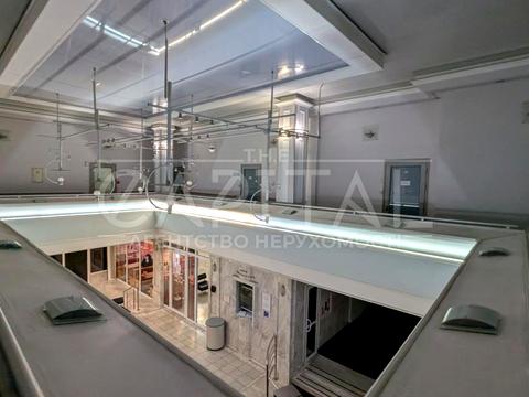 комерційна за адресою Степана Бандери просп. (Московський), 6